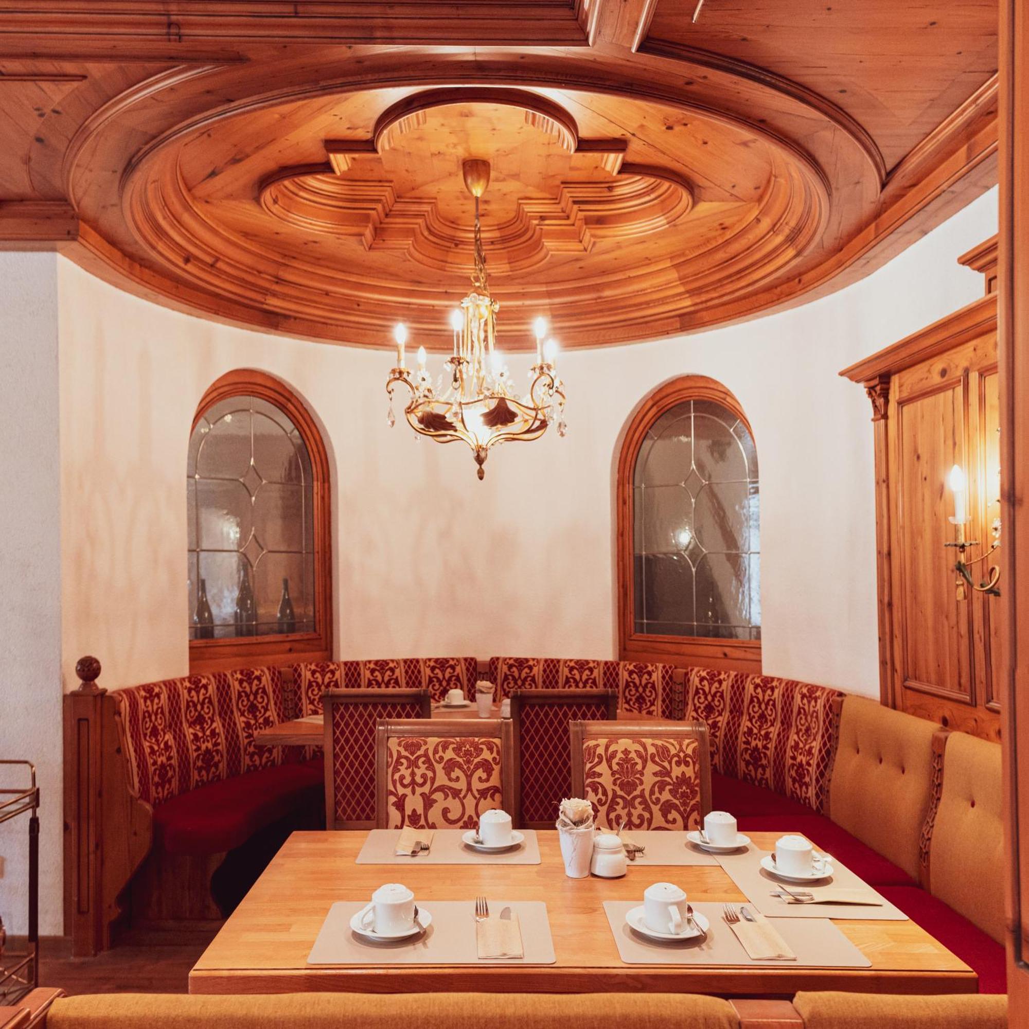 Hotel-Restaurant Kreuzberghof Tagungs- Und Veranstaltungshotel Tiefenbach  Exterior foto